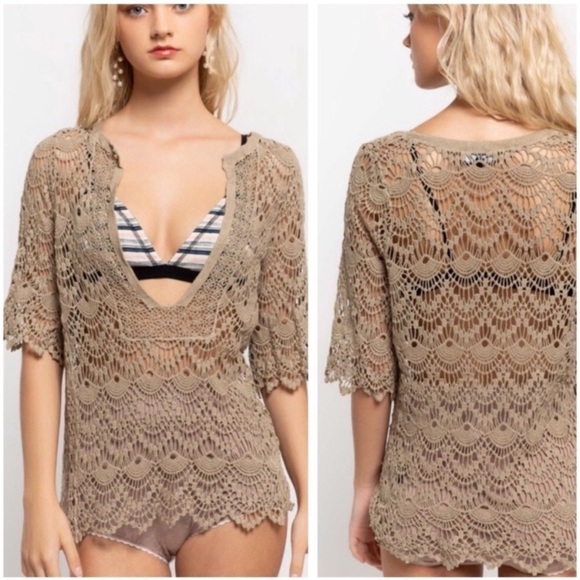 Crochet V-Neck Coverup/Tunic or Top - Picture 1 of 7